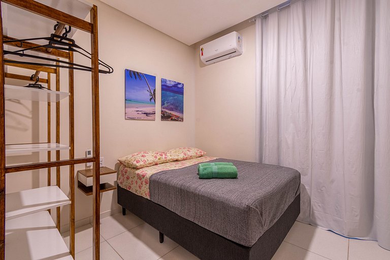 Top c/ Varanda,100M Praia c/ Cozinha, Wifi, ArCond