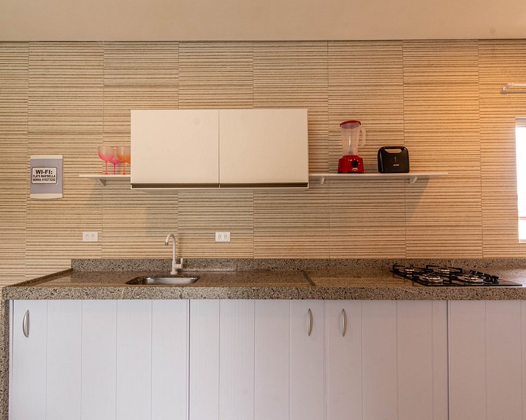 Flats Mar'Bella Conforto e Espaço para FAMÍLIA/ Cozinha Equi