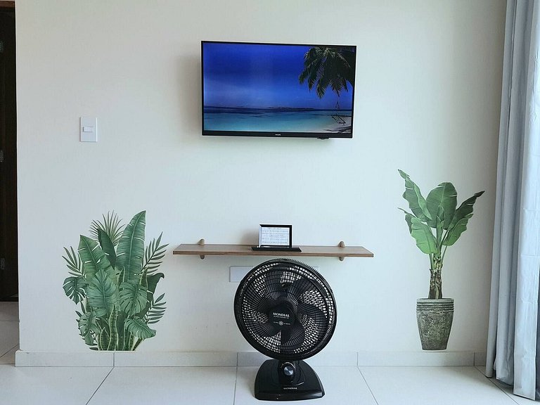 Apê Top c/ Varanda, Perto do Mar+Garagem e Cozinha